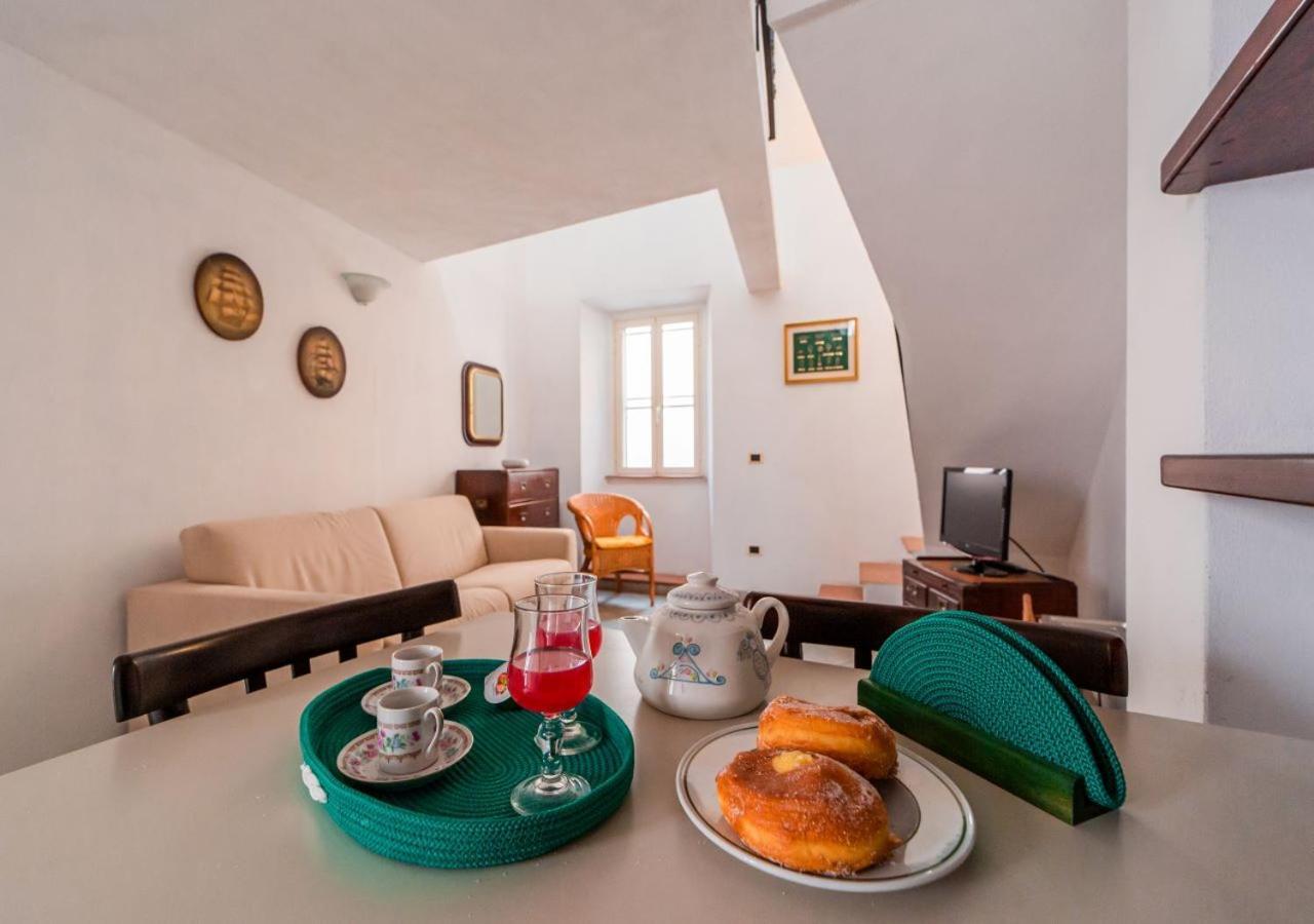 Murphy Holiday Home - Casa Papini La Maddalena  Eksteriør bilde