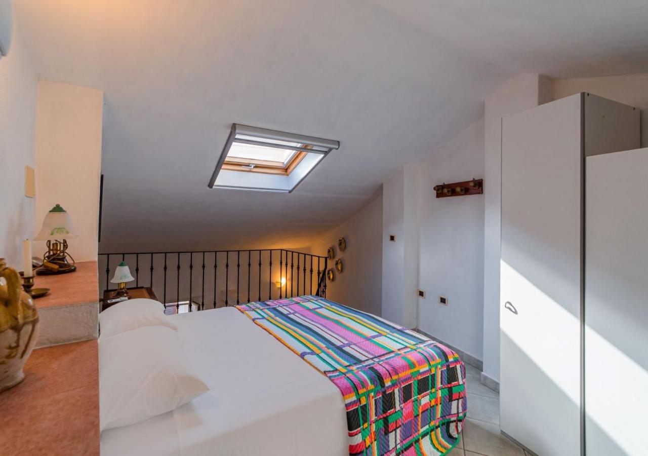 Murphy Holiday Home - Casa Papini La Maddalena  Eksteriør bilde